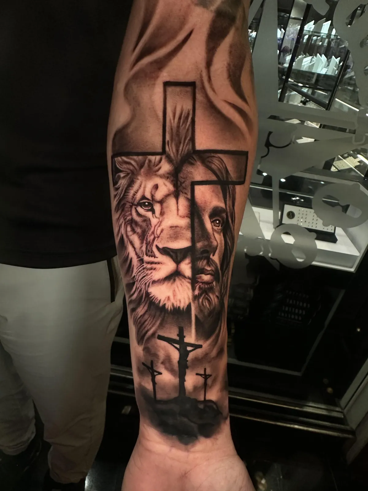 Realistic animal tattoo in black and grey